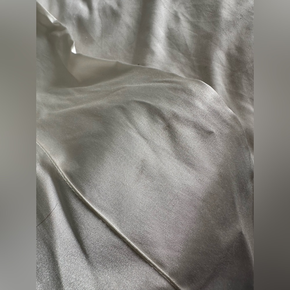 White Pants - Picture 3 of 3